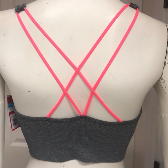Puma Athletic/Athleisure Sports Bra, NWT! - Picture 3 of 6